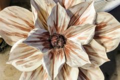 Large-metal-flowers